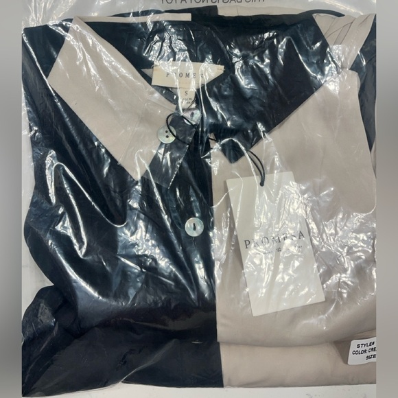 VICI dolls Laine Waist Tie Colorblock Romper Medium left - Picture 6 of 7